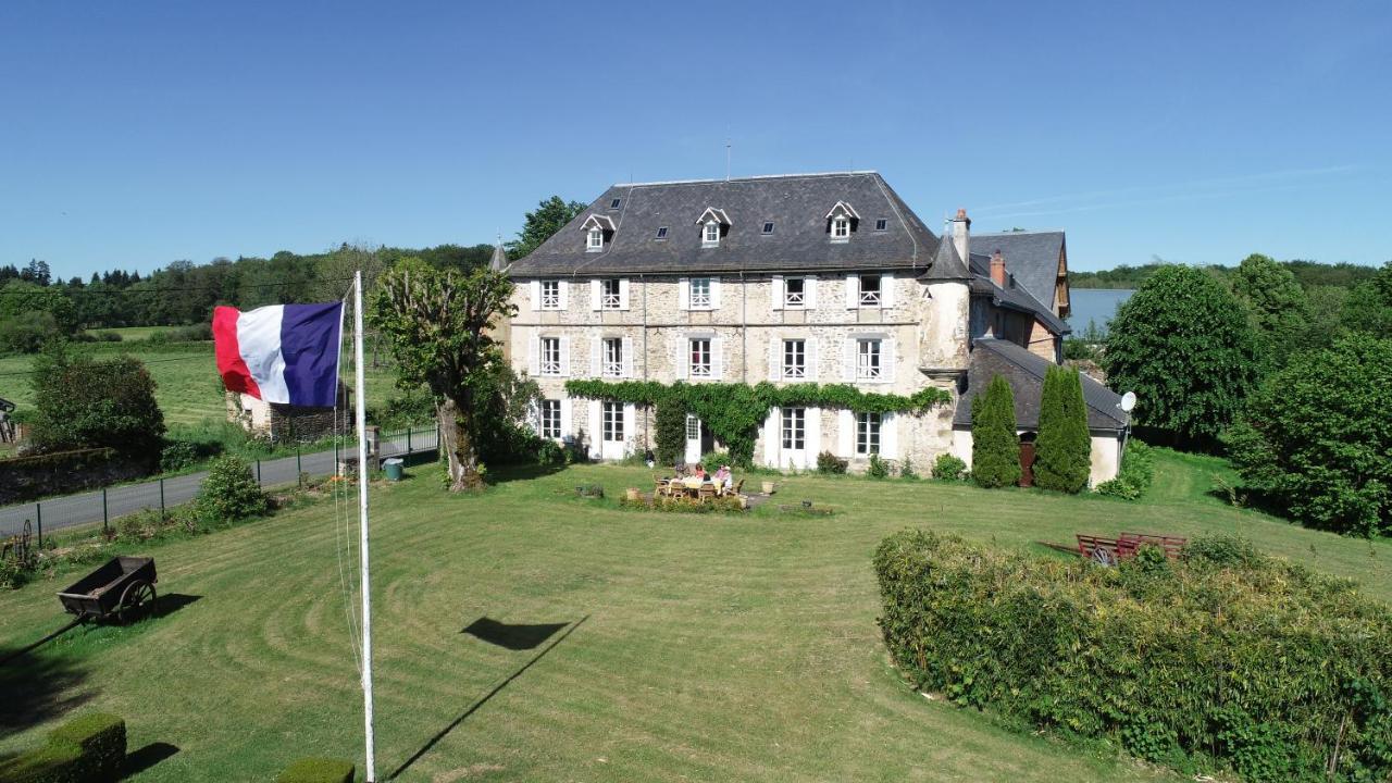 Chateau De Savennes - Caveau De Sabrage Eksteriør bilde